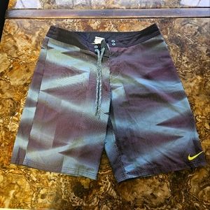 NIKE SWIM TRUNKS/ BOARD SHORTS!!!